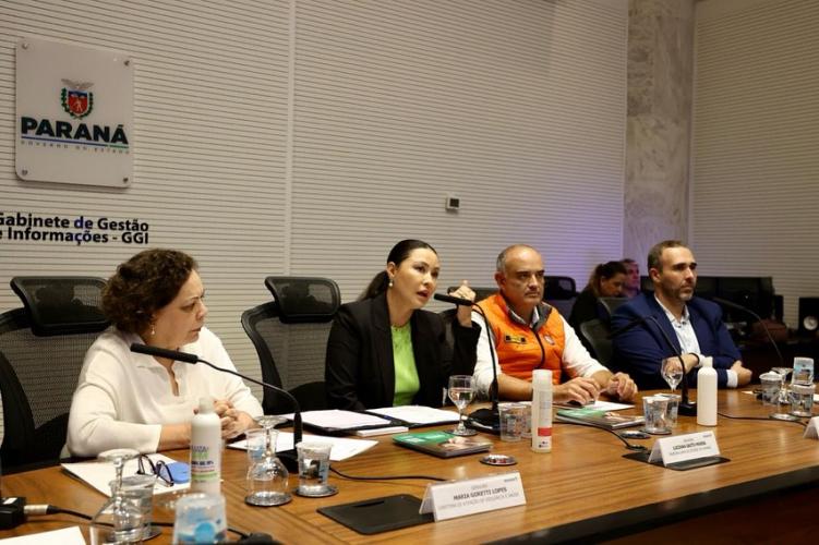 Celepar apoia evento das primeiras-damas do Paraná contra a dengue