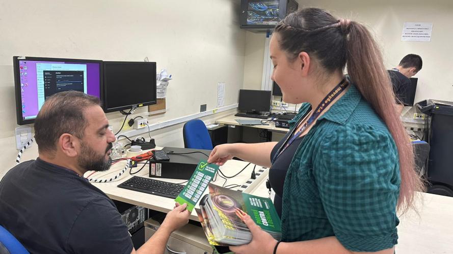 Celepar no combate contra a Dengue