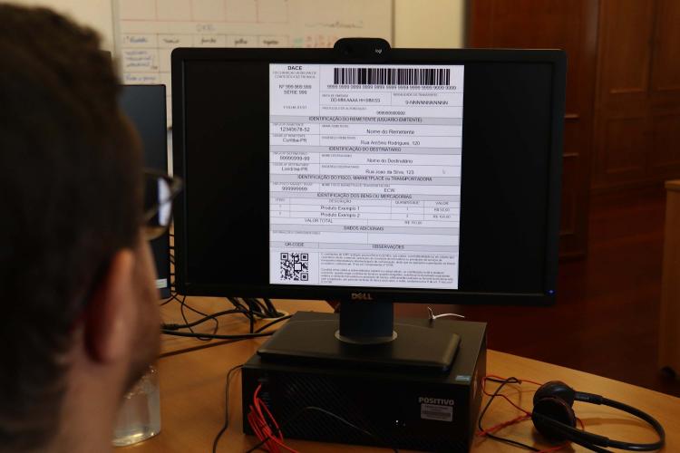 Sistema da Celepar em parceria com a Receita Estadual do Paraná está em testes para facilitar declaração de transporte de mercadorias