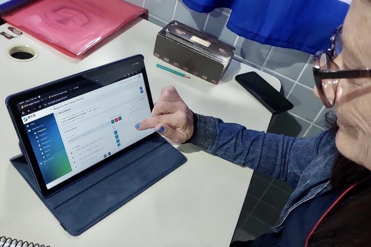 Novo aplicativo para professores moderniza rotina na rede estadual