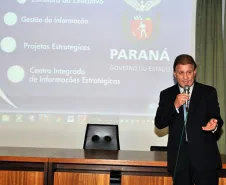 Após assinatura do acordo de cooperação entre a Celepar e a Prefeitura de Londrina, o presidente Jacson Carvalho Leite ministrou palestra sobre a utilização de soluções de TI pelo Governo do Estado do Paraná