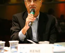 Evento nacional de informática pública discute modernização do Estado em Curitiba