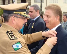 O diretor presidente da Companhia de Informática do Paraná - Celepar, Jacson Carvalho Leite, recebe a Medalha Coronel Sarmento, em Curitiba - Data: 16/05/2011