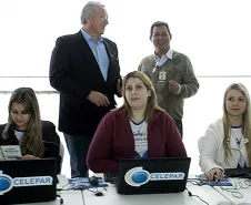 A Celepar, mais uma vez, respondeu por toda a infraestrutura lógica e elétrica do evento, além de prestar o atendimento técnico durante os dois dias do Mutirão da Cidadania. Dentro do programa de inclusão digital, a companhia colocou à disposição da comunidade 10 computadores para o acesso à internet e às redes sociais