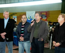 O mutirão da Cidadania edição 2014 começou em Paranaguá com muita chuva, mas mesmo assim o publico esteve presente no ginásio municipal. 08-06-2014.