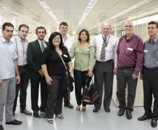 Da esquerda para direita: analista de sistemas, Alysson Pitol Corrêa; gerente operacional do Detran-ES, Maurício Cabaleiro Becker; assessor especial da Secretaria de Segurança do Espírito Santo, Job Tadeu Dala Bernardina; subgerente de integração da Prodest, Suzana Denti Adnet; coordenador de desenvolvimento da DIDES, Mario Morais Junior; perita papiloscopista chefe do departamento de identificação do Instituto de Identificação do ES, Etelvina de Lana Encarnação; diretor