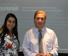 Deputada Mara Lima conhece a política de TIC do Governo do Paraná