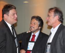 Participantes da 117ª Reunião Ordinária do Conselho das Associadas da Associação Brasileira de Entidades Estaduais de Tecnologia da Informação e Comunicação (Abep) em Curitiba/PR, nos dias 09 e 10 de fevereiro de 2012