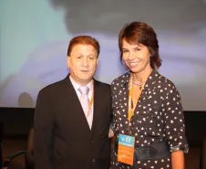 Presidente Jacson Carvalho Leite e a secretária de Inclusão Digital do Ministério das Comunicações, Lygia Pupatto