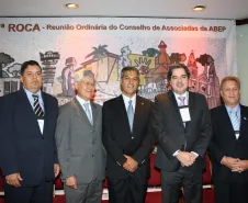 A esq. Carlson Aquistapasse, Cassio Taniguchi, José Richa Filho, Joaquim José Ferandes da Costa Junior e Jacson Carvalho Leite