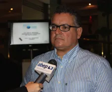 Participante da 117ª Reunião Ordinária do Conselho das Associadas da Associação Brasileira de Entidades Estaduais de Tecnologia da Informação e Comunicação (Abep) em Curitiba/PR, nos dias 09 e 10 de fevereiro de 2012
