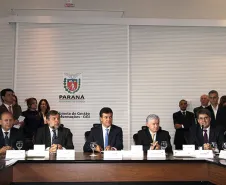 O governador Beto Richa, reuniu-se com seu secretariado e instalou o Gabinete de Gestão e Informações.