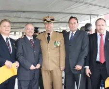 Polícia Militar do Paraná homenageia autoridades no Dia do Patrono, na cerimônia no quartel do Comando Geral, em Curitiba - Data: 16/05/2011