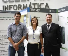João Alfedo e Debora Ruedel, da Celepar e Mauricio Jorge Lopes, da subdivisão técnica do IIPR, responsáveis pelo desenvolvimento da nova solução