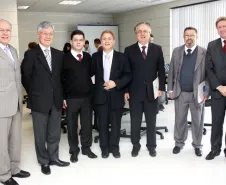 Luis Carlos Hauly (Fazenda), Cassio Taniguchi (Planejamento), Sebastião Henrique de Medeiros (chefe gabinete Casa Civil), Jacson Carvalho Leite (Celepar), Jorge de Bem (diretor geral da Administração), Sérgio de Jesus Vieira (diretor geral Ciência e Tecnologia) e Mauro Munhoz (Controle Interno)