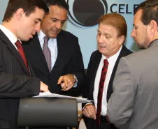 Reunião na Celepar para apresentação de sistema de TI para a área de segurança pública