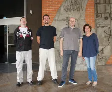 Leandro Domingos, Allan May, Marcelo Perotto e Agtha Cristina (gerente do projeto).