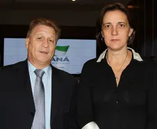 O presidente Jacson Carvalho Leite e a secretária da Justica, Cidadania e Direitos Humanos, Maria Tersa Uilli Gomes