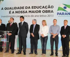 Richa anuncia recursos para melhoria e modernização de 2.100 escolas estaduais.
