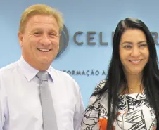 O presidente Jacson Carvalho Leite apresentou a política de TIC do Governo do Estado à deputada Mara Lima 