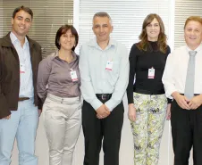 O presidente da Celeapr (dir) como grupo do Prodest: Gustavo Mendonça, Marisa Oliveira, Wideraldo Patrocínio e Márcia Ballarini    