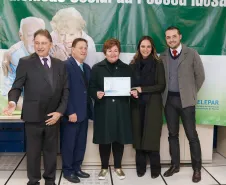 Mais uma turma com alunos da terceira idade foi formada pela Celepar. Ao todo, 58 pessoas com idade acima de 60 anos participaram do Curso Básico de Smartphone que a companhia oferta gratuitamente.