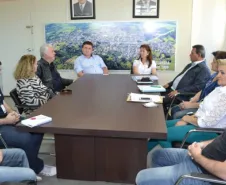 Reunião da prefeitura de Matelândia definiu os detalhes para a realização do curso de acesso à internet e redes sociais que acontece em setembro próximo
