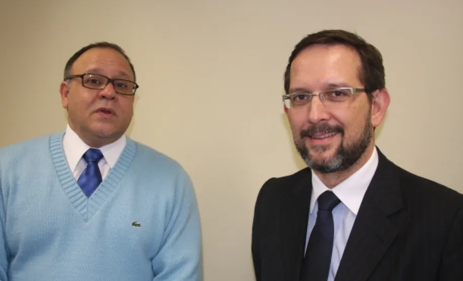 O assessor da Celepar, Carlos Pessoa, apresenta estudos de BI voltados à gestão pública - Data: 13/05/2011