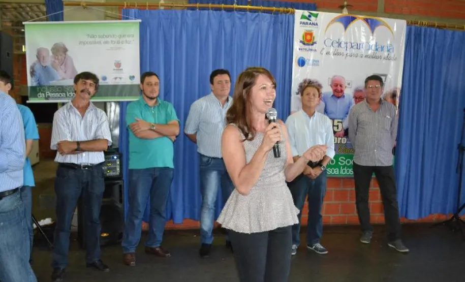 Matelândia é o 20° município do Paraná a receber o curso de acesso à internet e redes sociais