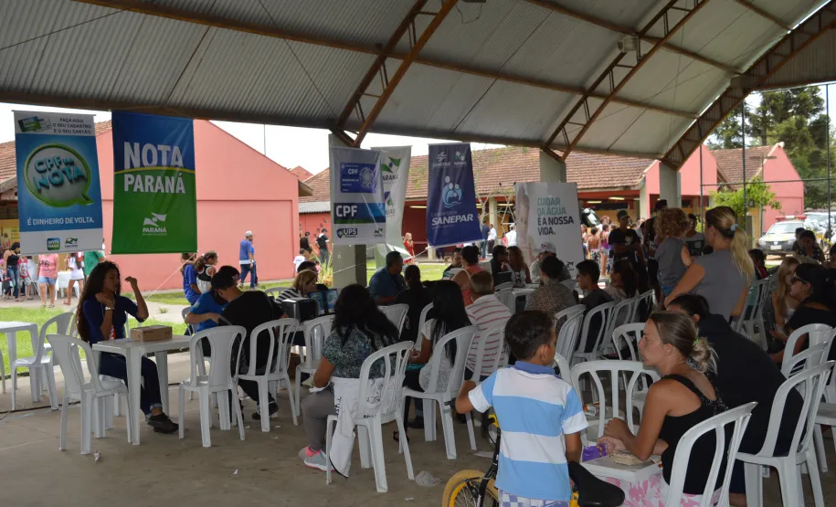 UPS Cidadania realiza cerca de 9 mil atendimentos em feira de serviços com participação da Celepar