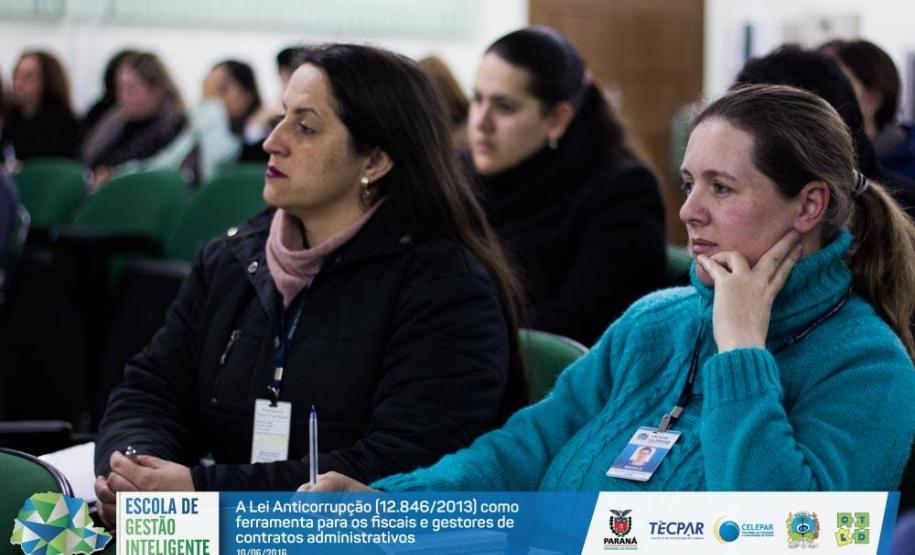 Servidores da Prefeitura de São José dos Pinhais são capacitados pela Escola de Gestão Inteligente