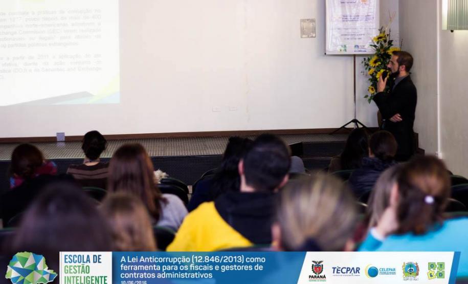 Servidores da Prefeitura de São José dos Pinhais são capacitados pela Escola de Gestão Inteligente