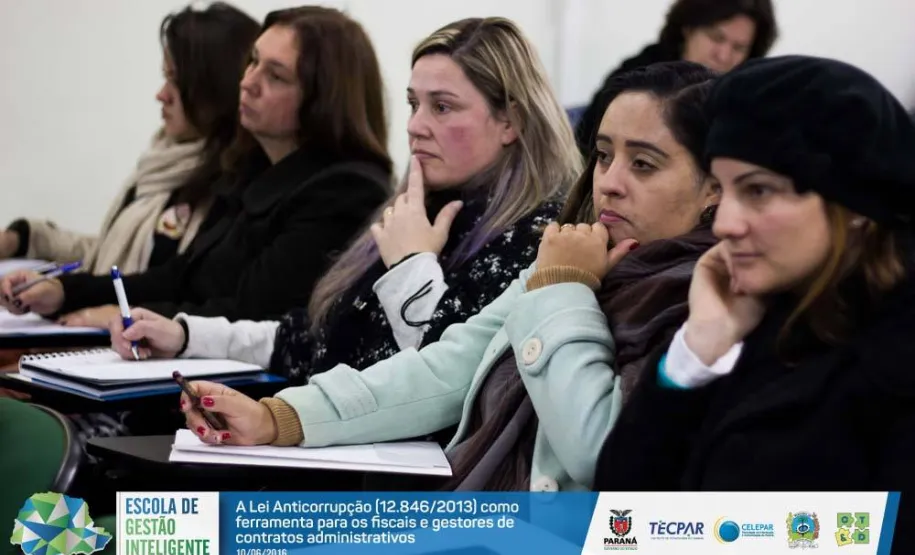 Servidores da Prefeitura de São José dos Pinhais são capacitados pela Escola de Gestão Inteligente