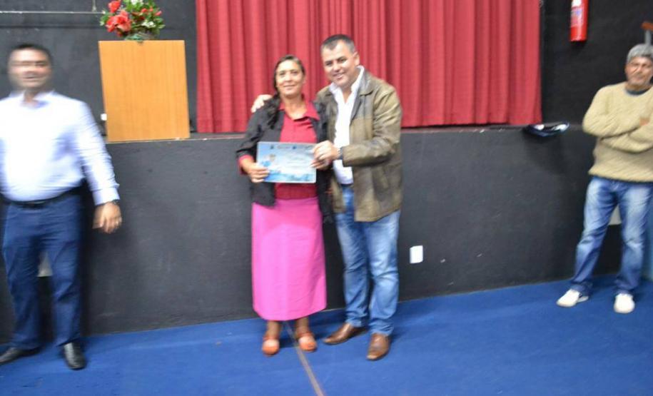 Celepar leva capacitação em internet e redes sociais aos idosos de Ribeirão do Pinhal