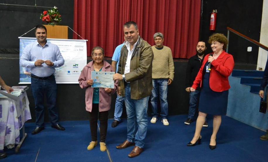 Celepar leva capacitação em internet e redes sociais aos idosos de Ribeirão do Pinhal