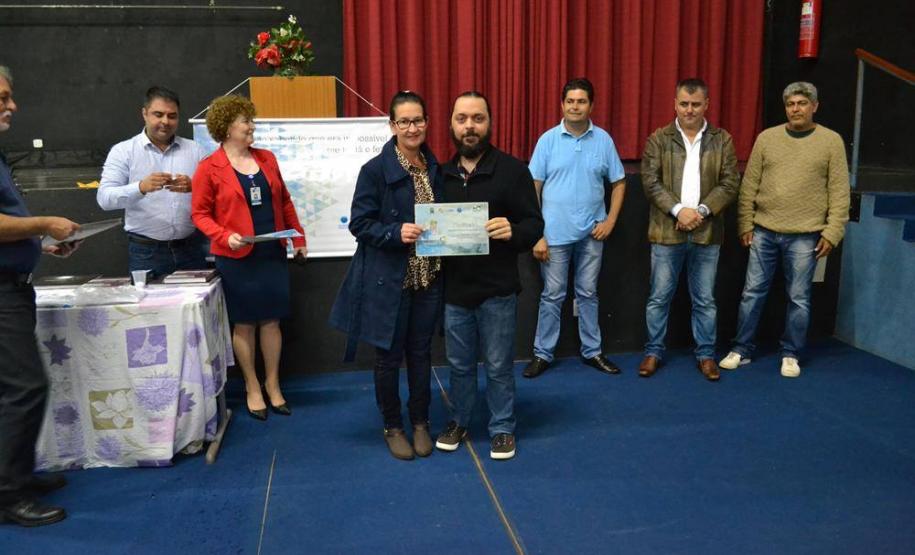 Celepar leva capacitação em internet e redes sociais aos idosos de Ribeirão do Pinhal