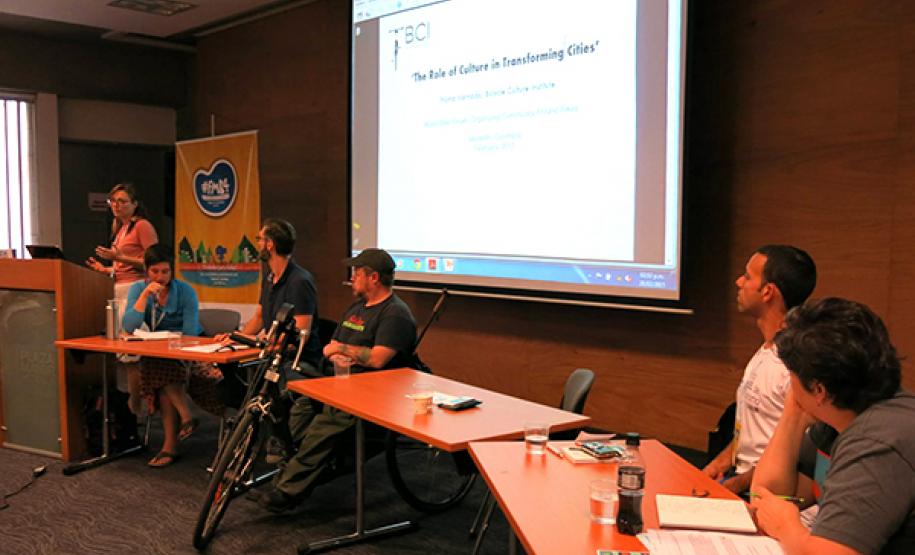 Programa Transporte Livre da Celepar é apresentado no Fórum Mundial da Bicicleta