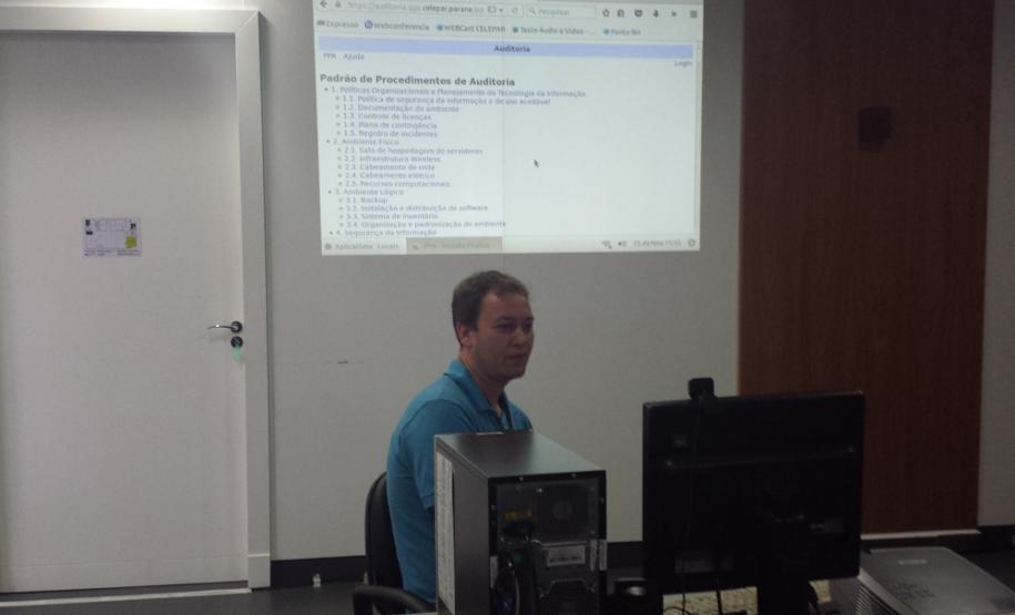 Integração de áreas da Celepar e melhoria de processos foram temas de fórum técnico em Cascavel