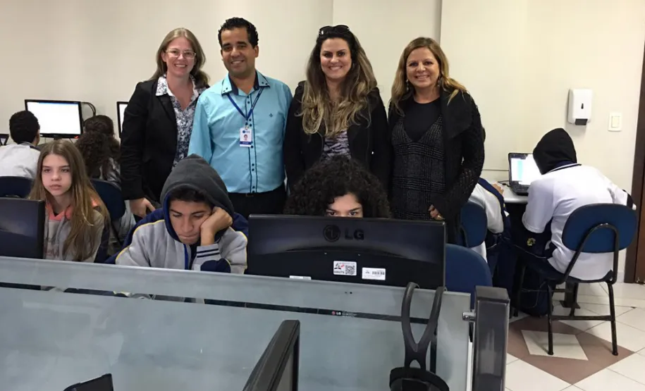 Projeto voltado à educação digital é desenvolvido por empregados da Celepar