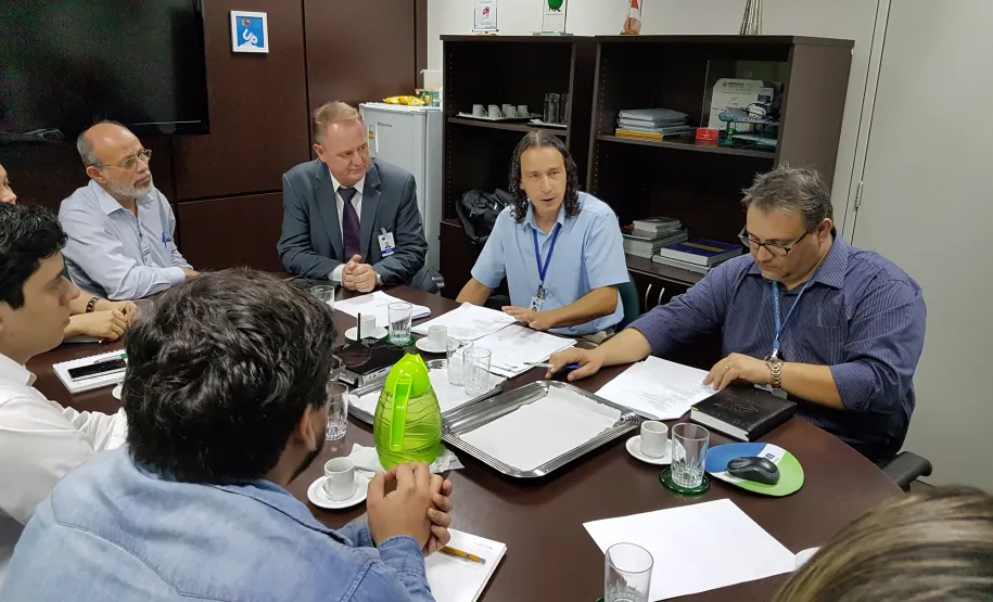 Governo do Amazonas avalia implantação de sistema para gestão de saúde desenvolvido pela Celepar