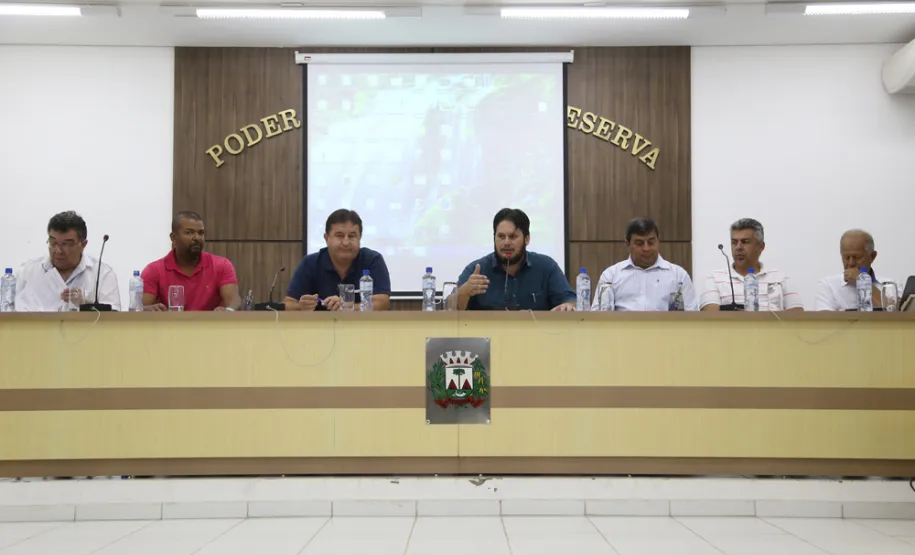 Prefeitos do Consórcio Caminhos do Tibagi conhecem iniciativas da Secretaria para Assuntos Estratégicos e da Celepar