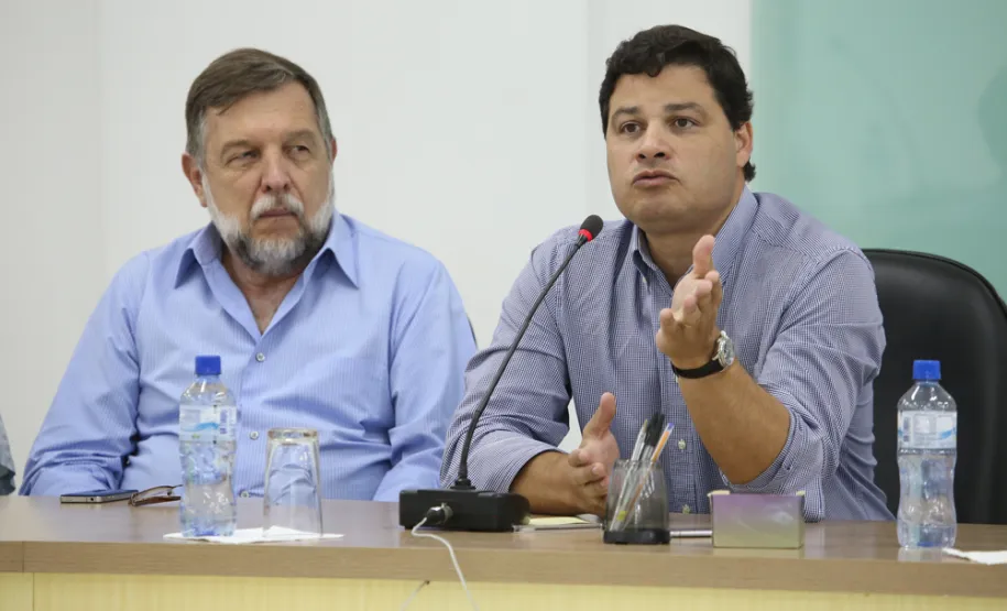 Prefeitos do Consórcio Caminhos do Tibagi conhecem iniciativas da Secretaria para Assuntos Estratégicos e da Celepar