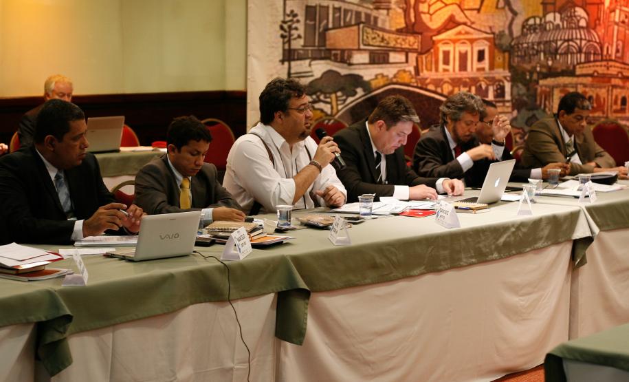 Evento nacional de informática pública discute modernização do Estado em Curitiba