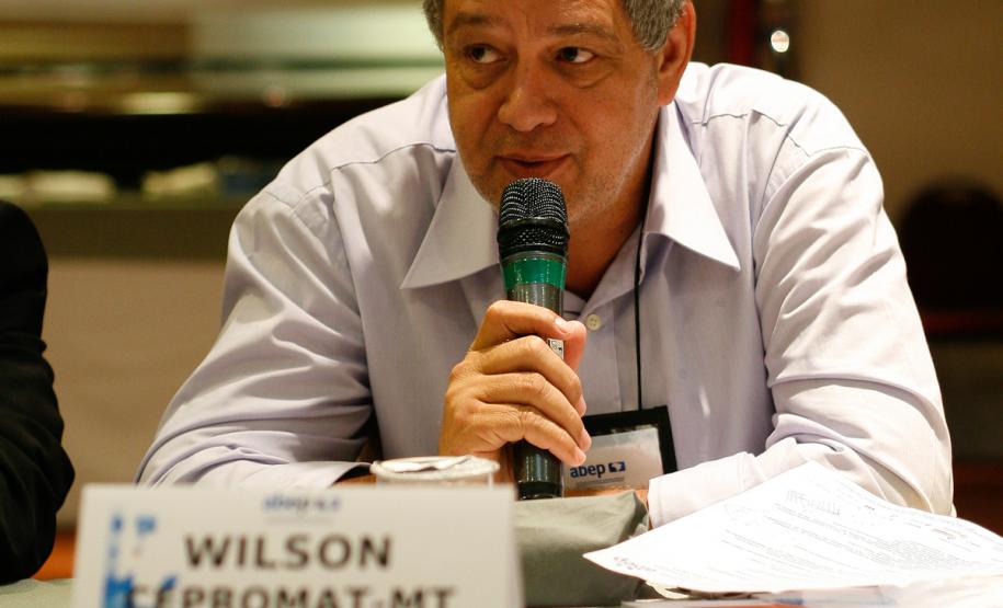 Evento nacional de informática pública discute modernização do Estado em Curitiba