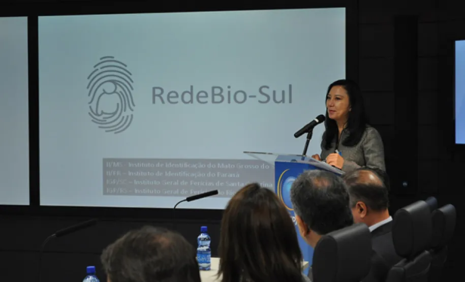 Celepar sedia reunião para debater a integração dos bancos de dados dos institutos de identificação de quatro estados