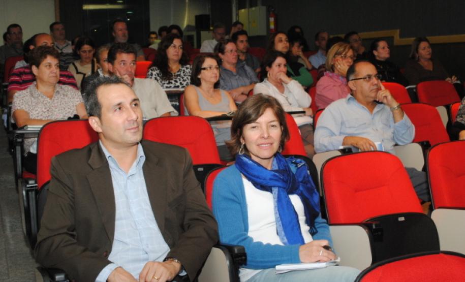 Equipe de RH da SEAP acompanhou a apresentação da Celepar - Data: 13/05/2011