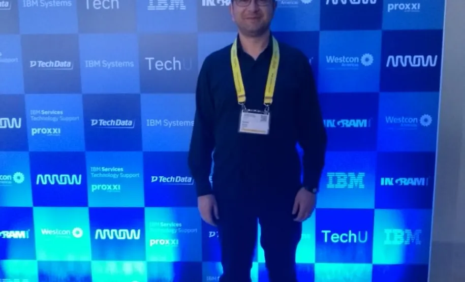 Empregado da Celepar ministra palestra em evento sobre tecnologias disruptivas
