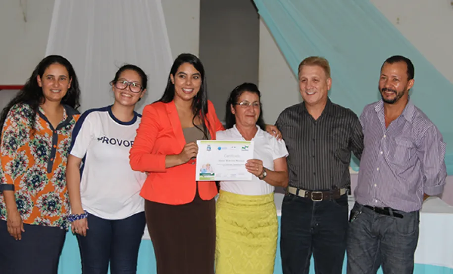 Foz do Iguaçu forma a segunda turma da capacitação de acesso à internet e redes sociais