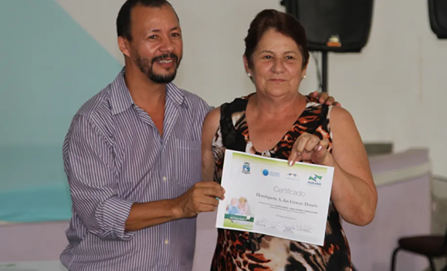 Foz do Iguaçu forma a segunda turma da capacitação de acesso à internet e redes sociais