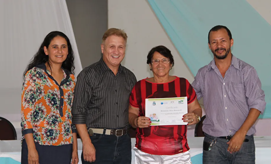 Foz do Iguaçu forma a segunda turma da capacitação de acesso à internet e redes sociais